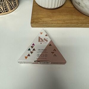 LYS Beauty Love Yourself Eyeshadow Palette